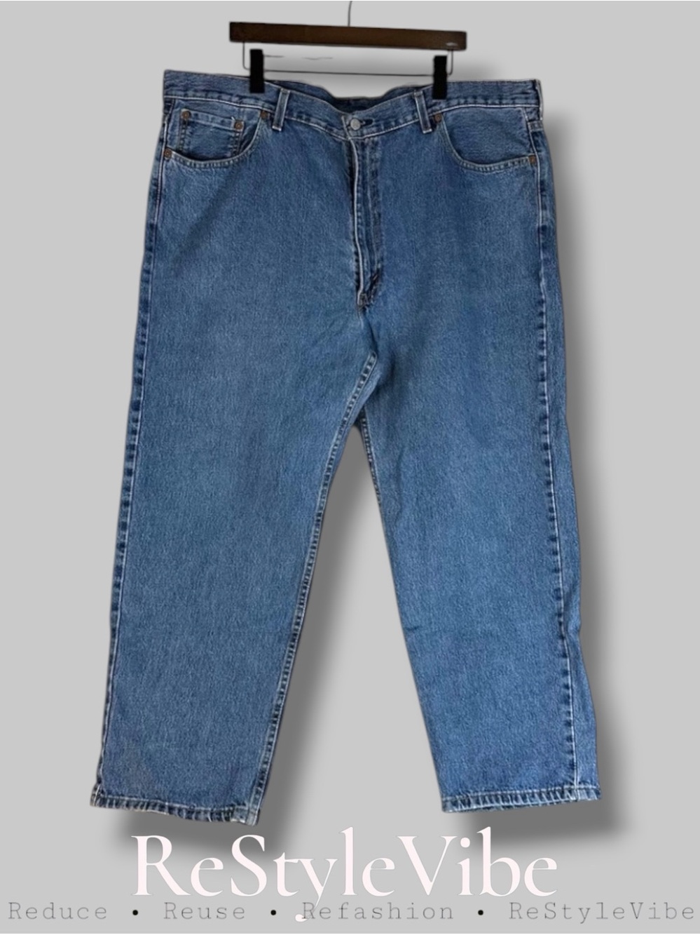 LEVI’S Men’s Size 46x30 Denim Jeans 550 Relaxed Fit Style Red Tab Cotton